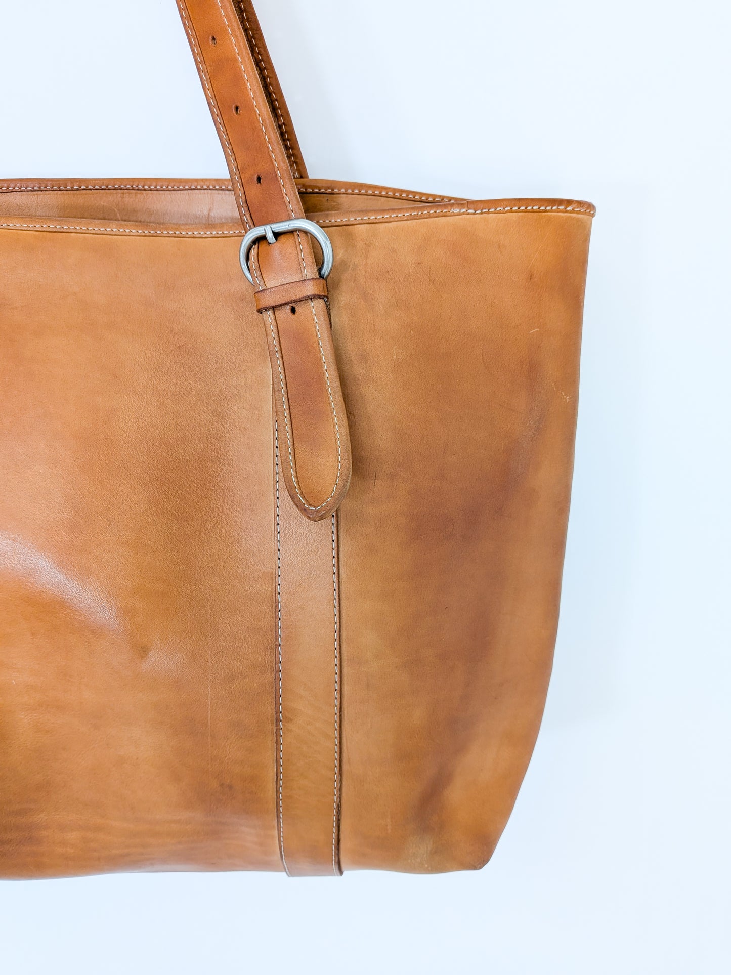 Vintage Natural Leather Tote Bag | YOLA for Taschen!