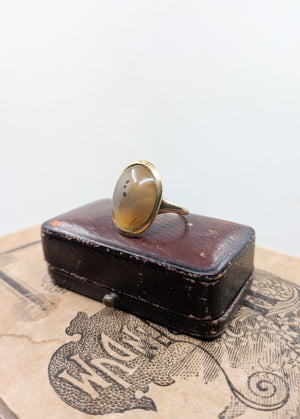Antique 14kt Gold and Agate Dress Ring | US 6