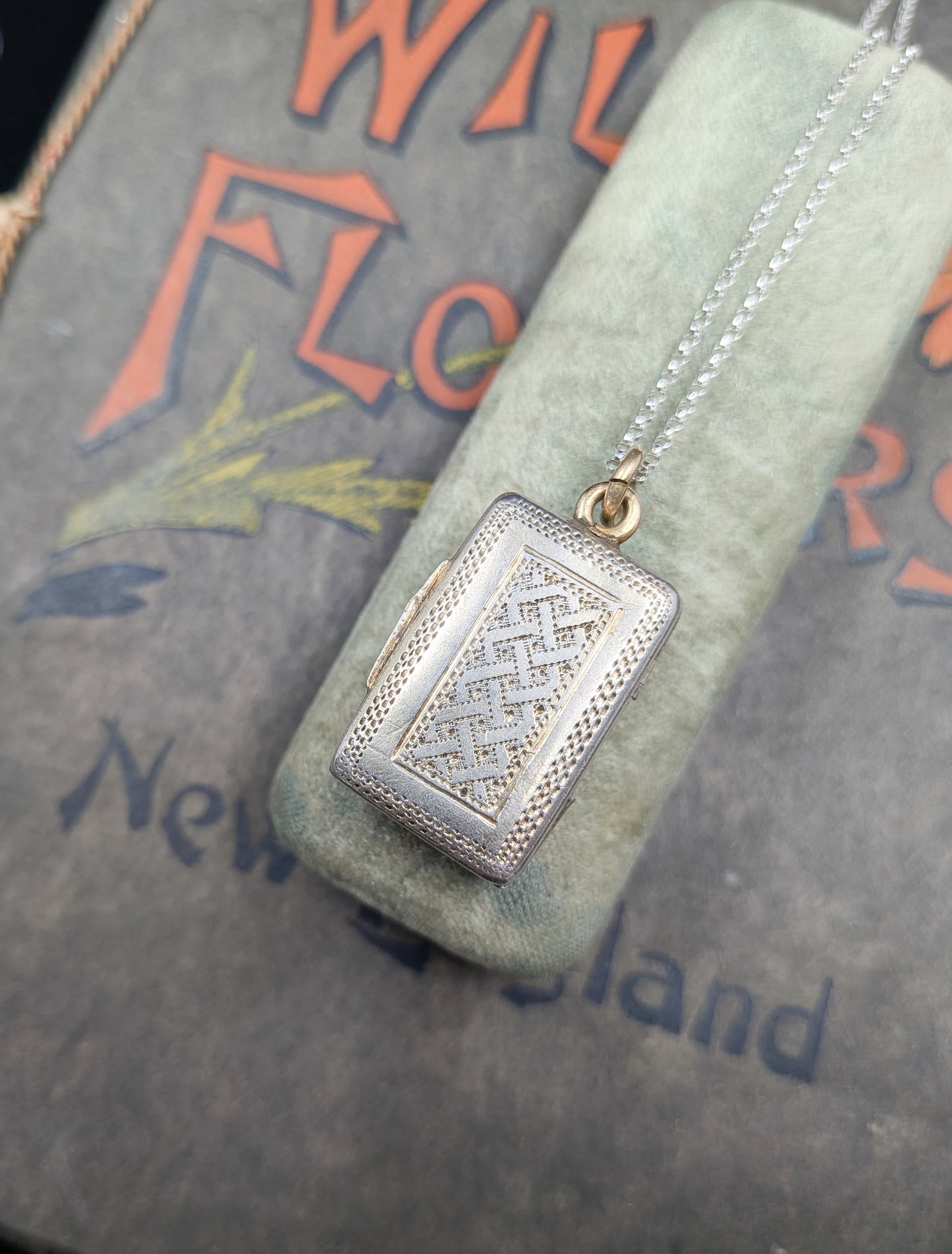 Georgian Sterling Silver Vinaigrette Pendant