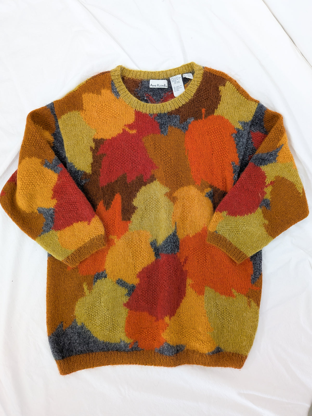 1980s Anne Klein Mohair Sweater | S-L