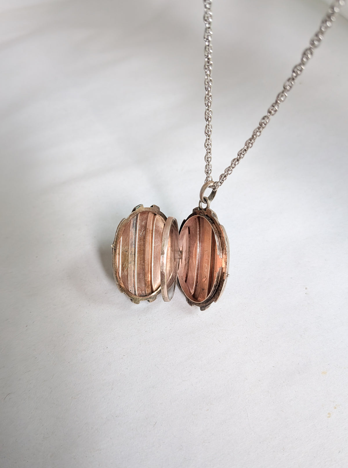 Antique Victorian Banded Locket
