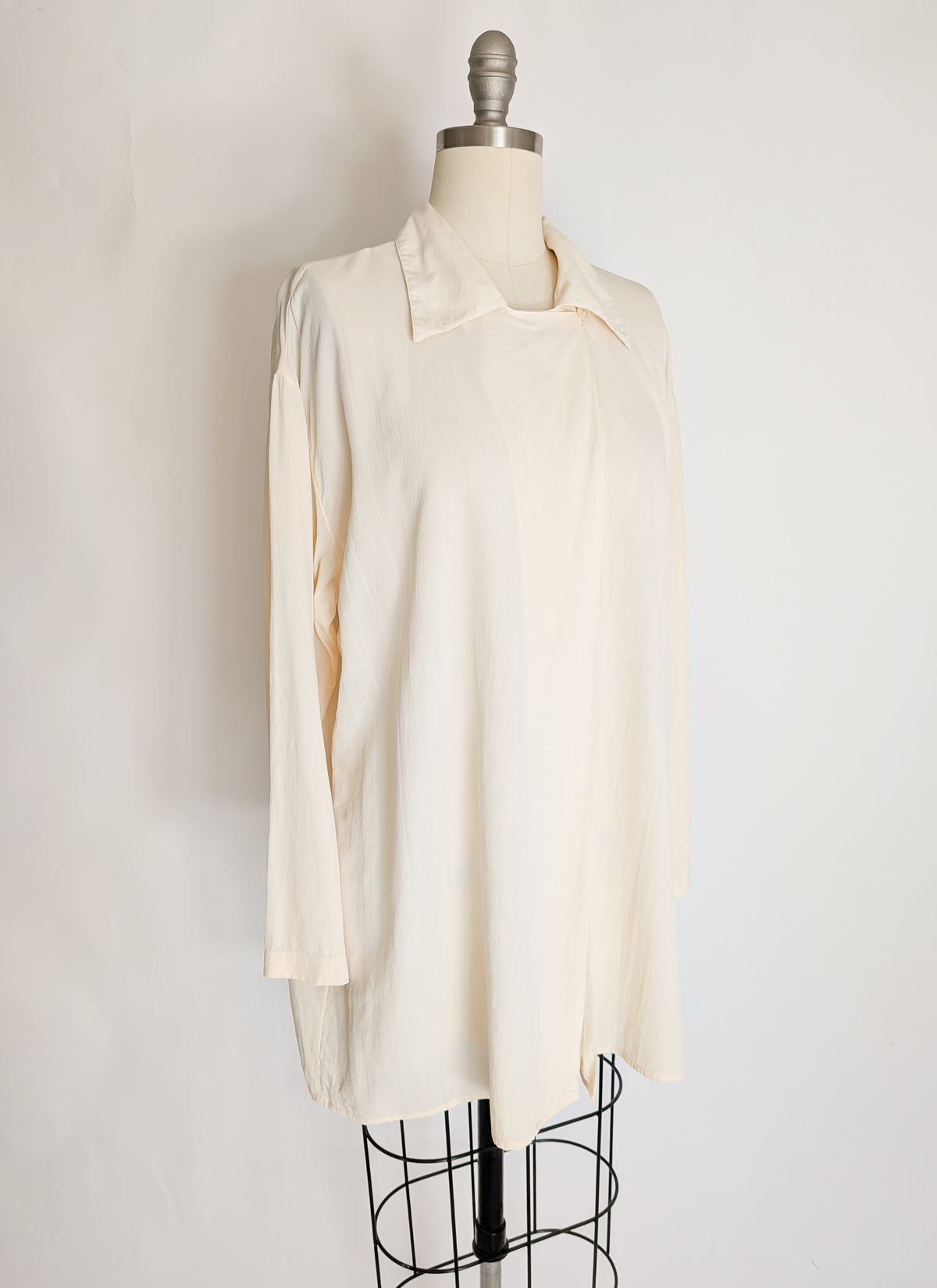 Vintage DKNY Silk Blouse | M