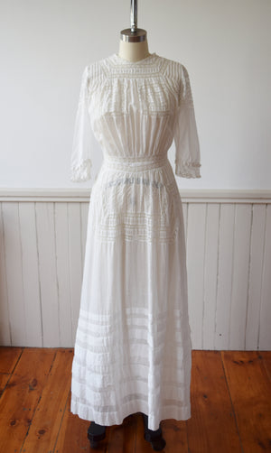 Edwardian Cotton and Lace Gown | 1910s | Small