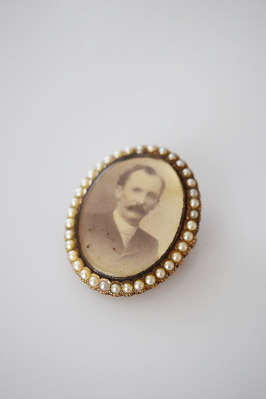 Victorian 14kt Gold and Pearl Portrait Brooch