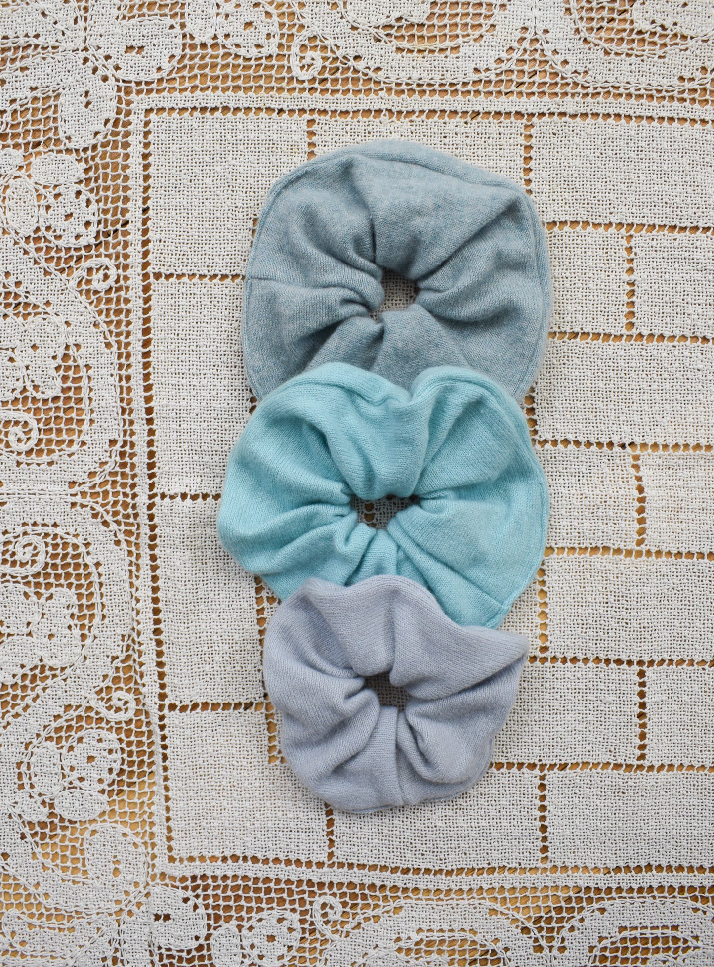 Upcycled Cashmere Scrunchie | Bright Teal