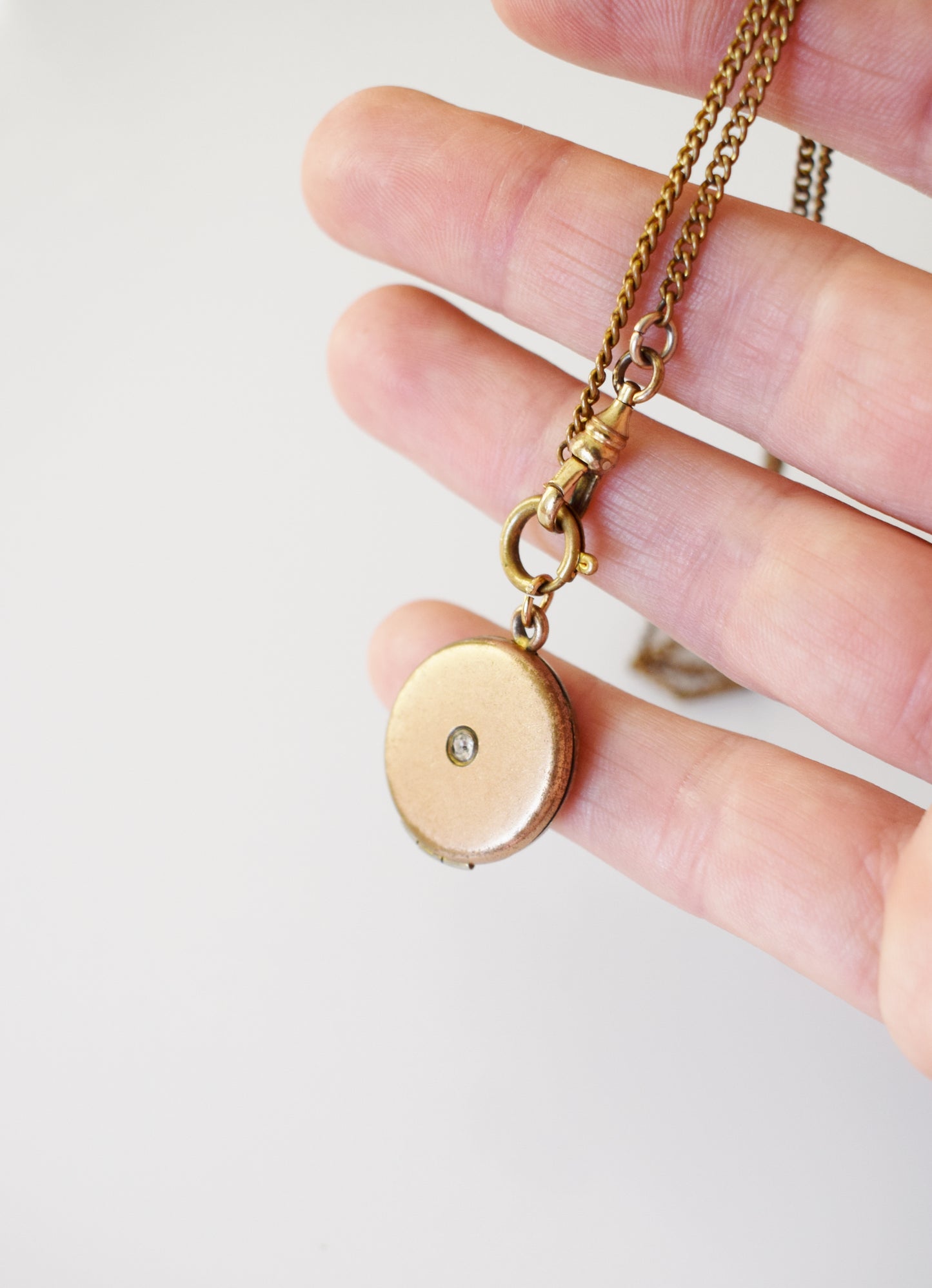Antique Locket and Chain | Rhinestone Center | HW