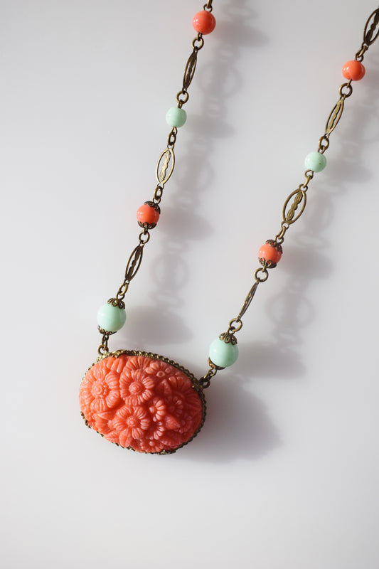 1930s Art Deco Faux Coral and Brass Necklace