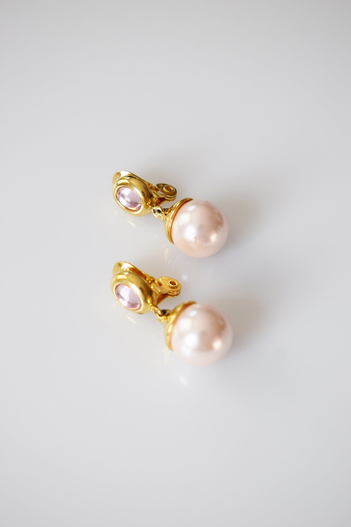 90s Pearl Drop and Gripoix Fashion Earrings by Monet