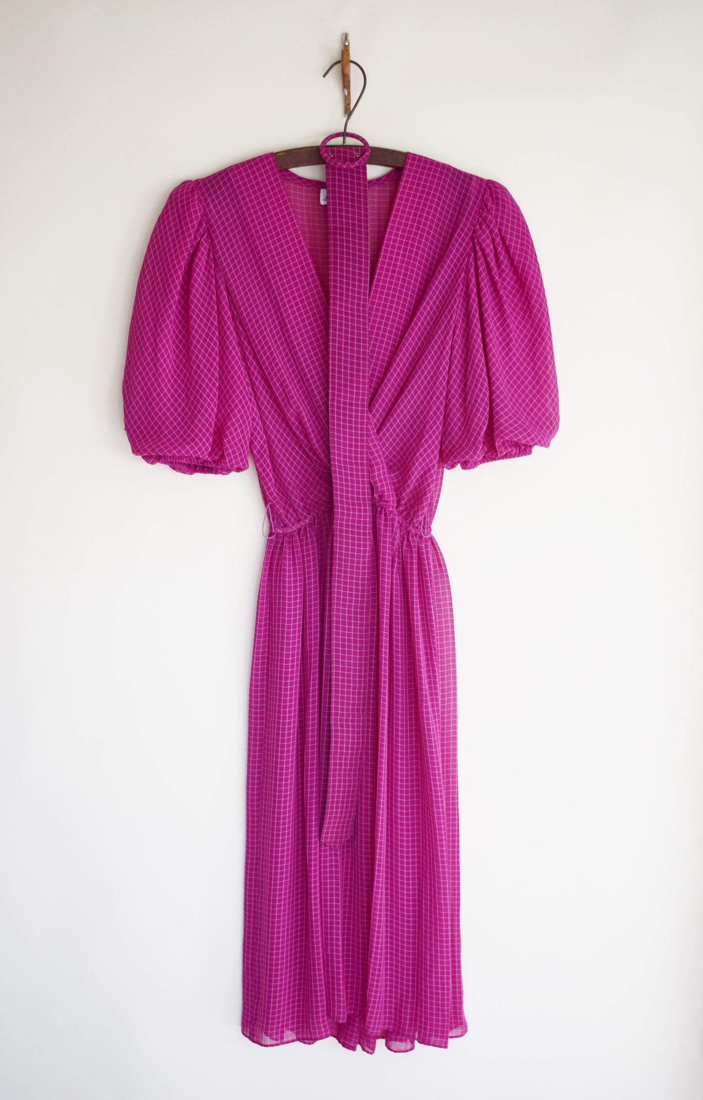 Vintage Magenta Balloon Sleeve Dress