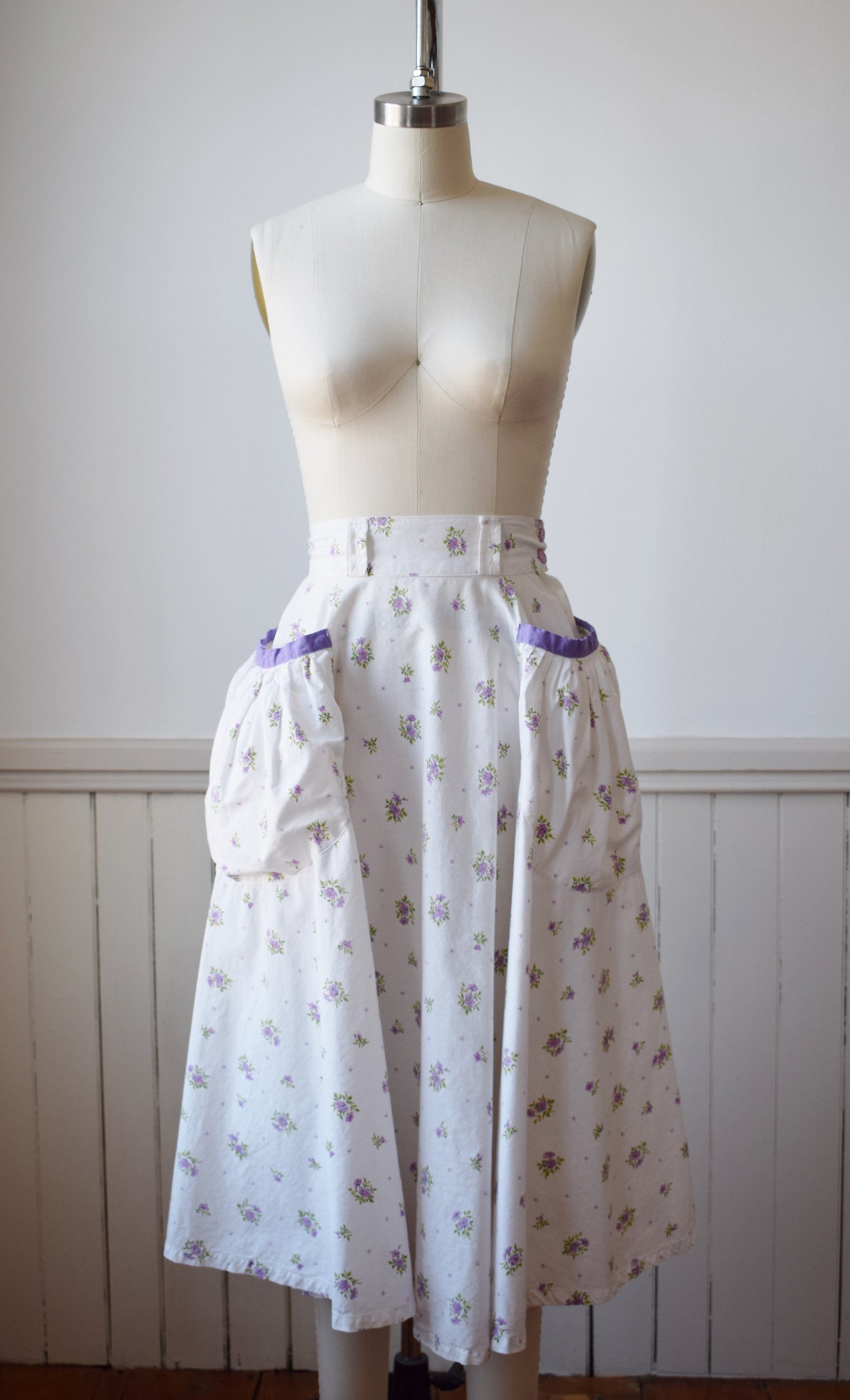 1950s Floral Circle Skirt with Big Pockets | XS