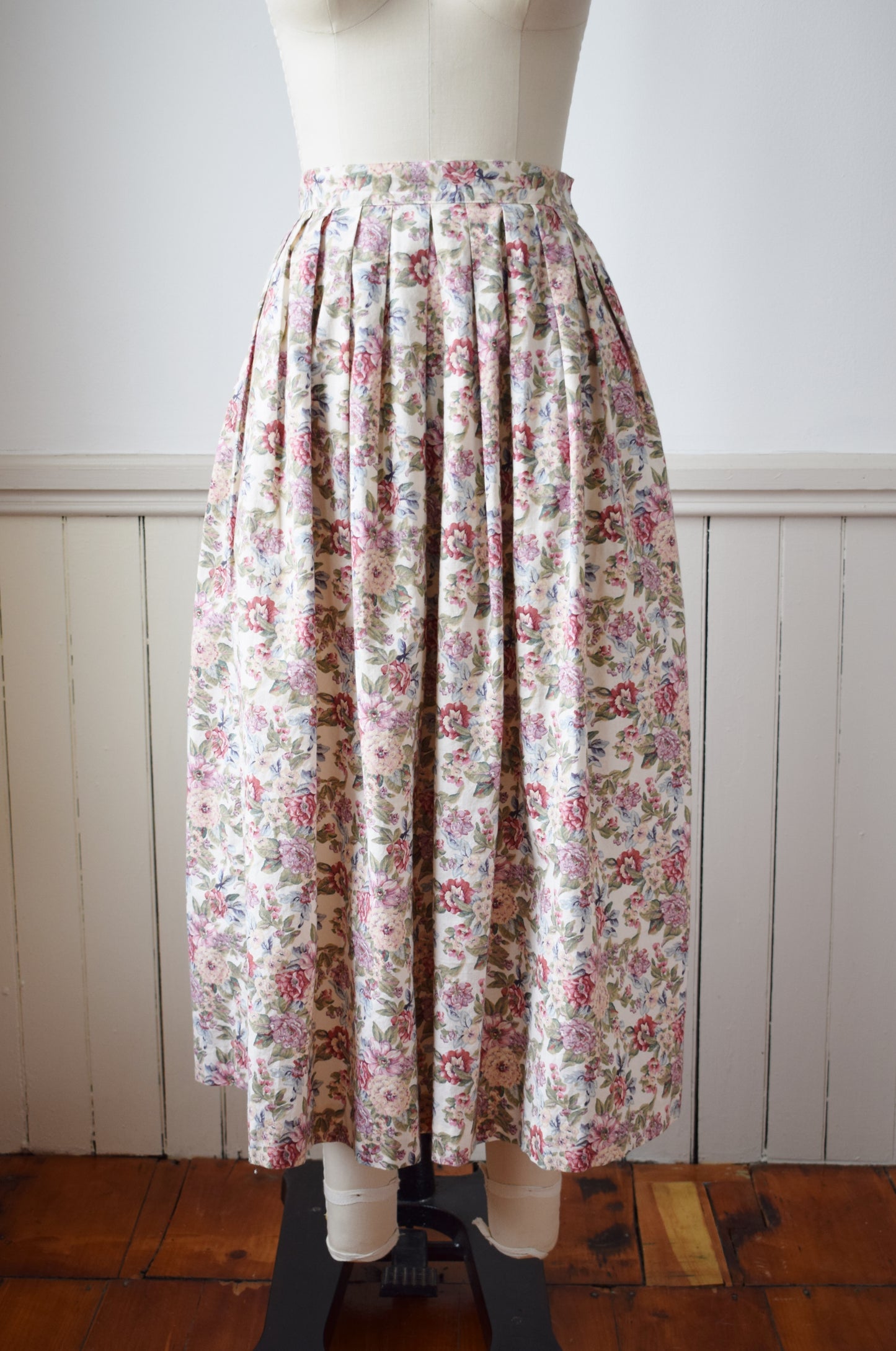 Vintage Pleated Floral Midi Skirt | XS/S