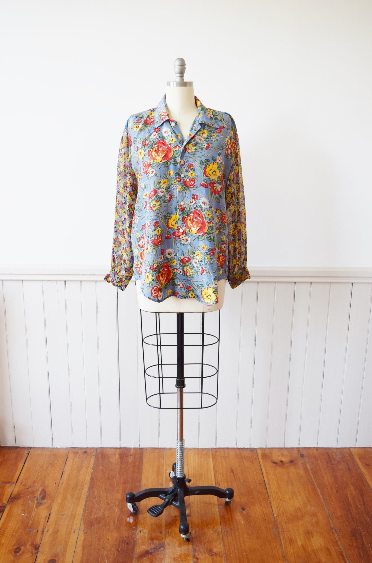 1990s Mixed Floral Print Silk Blouse | M