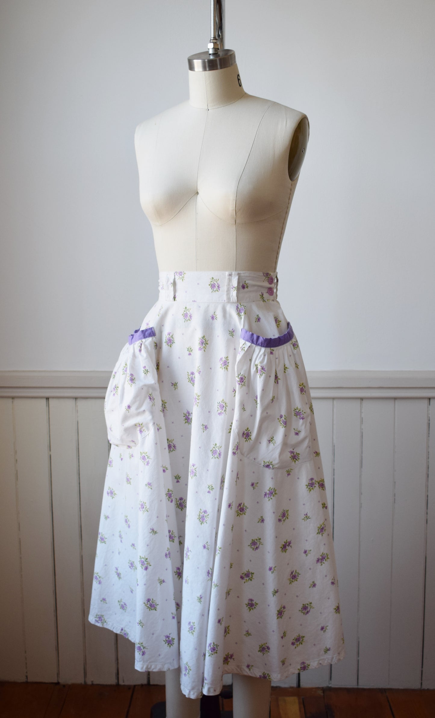 1950s Floral Circle Skirt with Big Pockets | XS