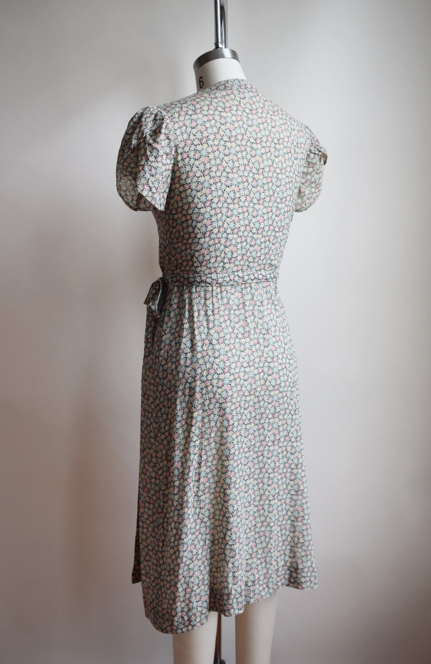 1970s Albert Nipon Wrap Dress | XS