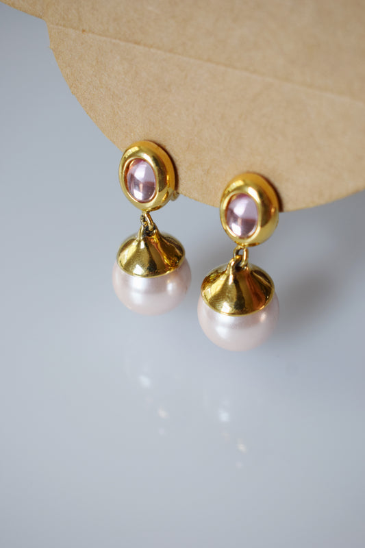 90s Pearl Drop and Gripoix Fashion Earrings by Monet