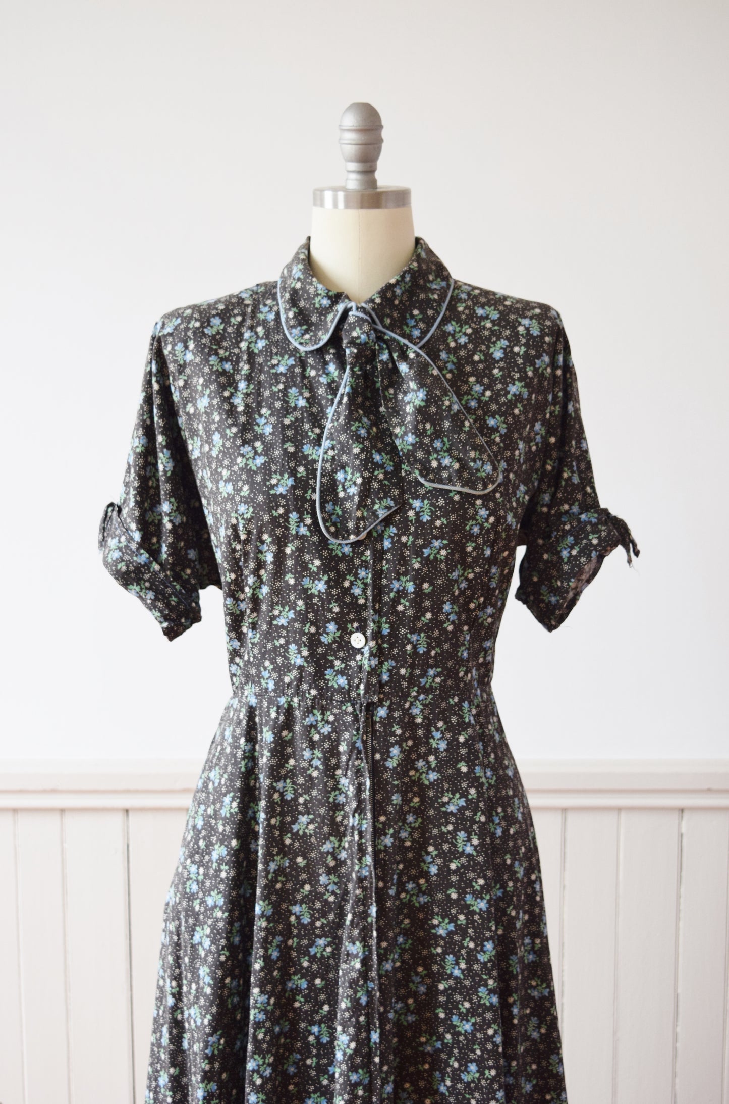 Early 1950s Zip Front Cotton Dress by Kamore | M