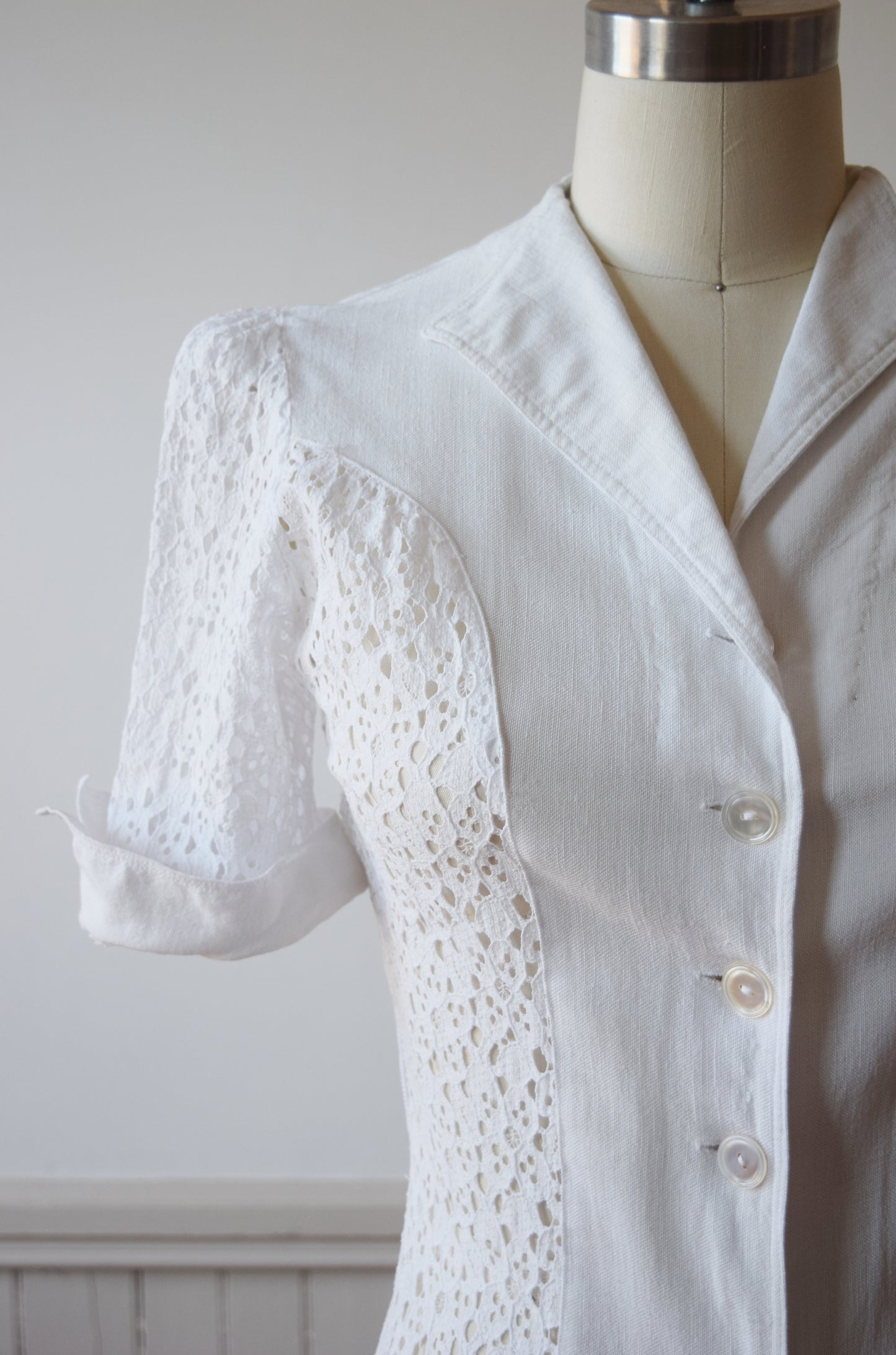 Lace + Linen Button Front Dress | 1940s | XS