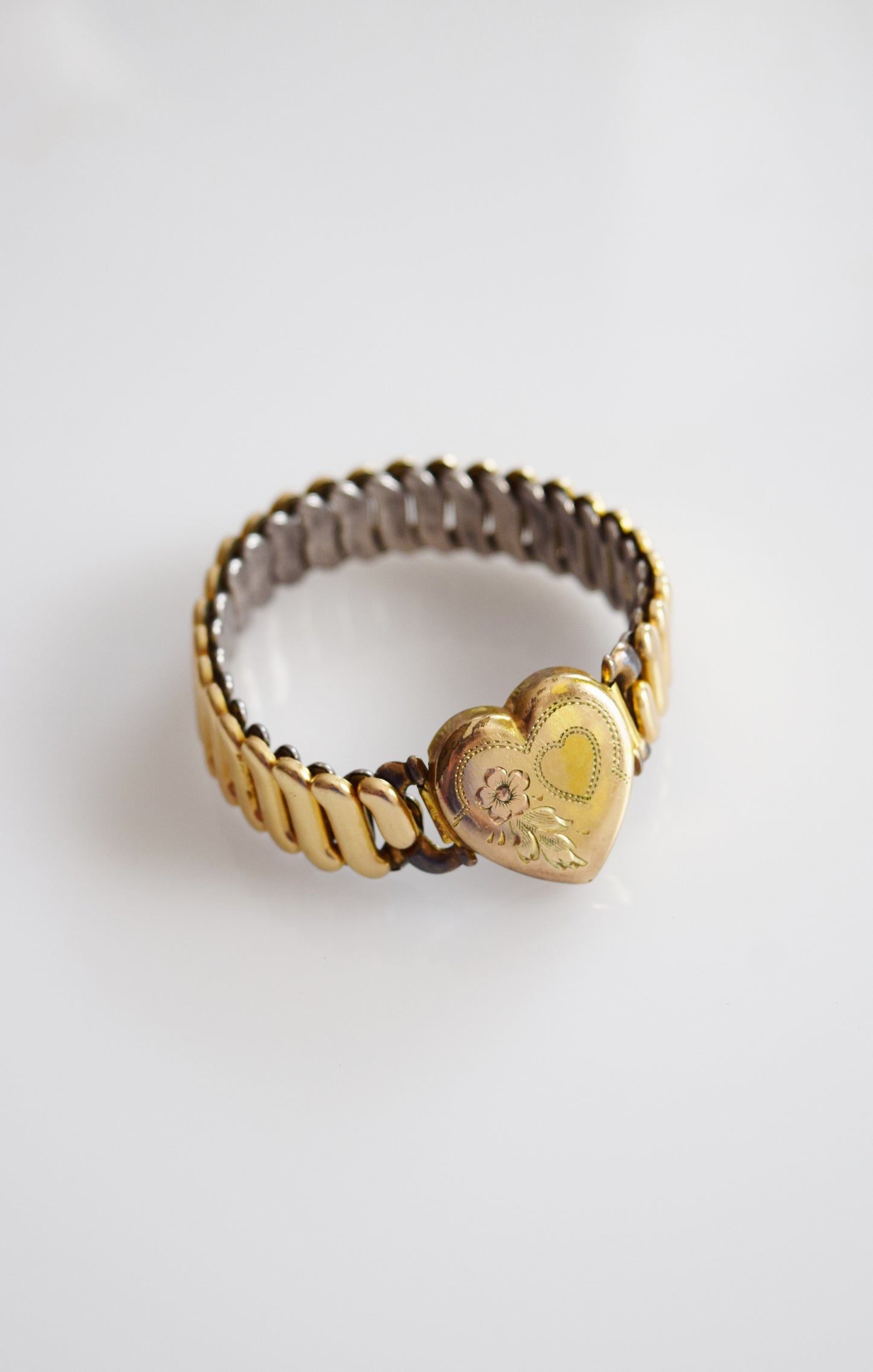 Vintage Sweetheart Expansion Bracelet | 1950s