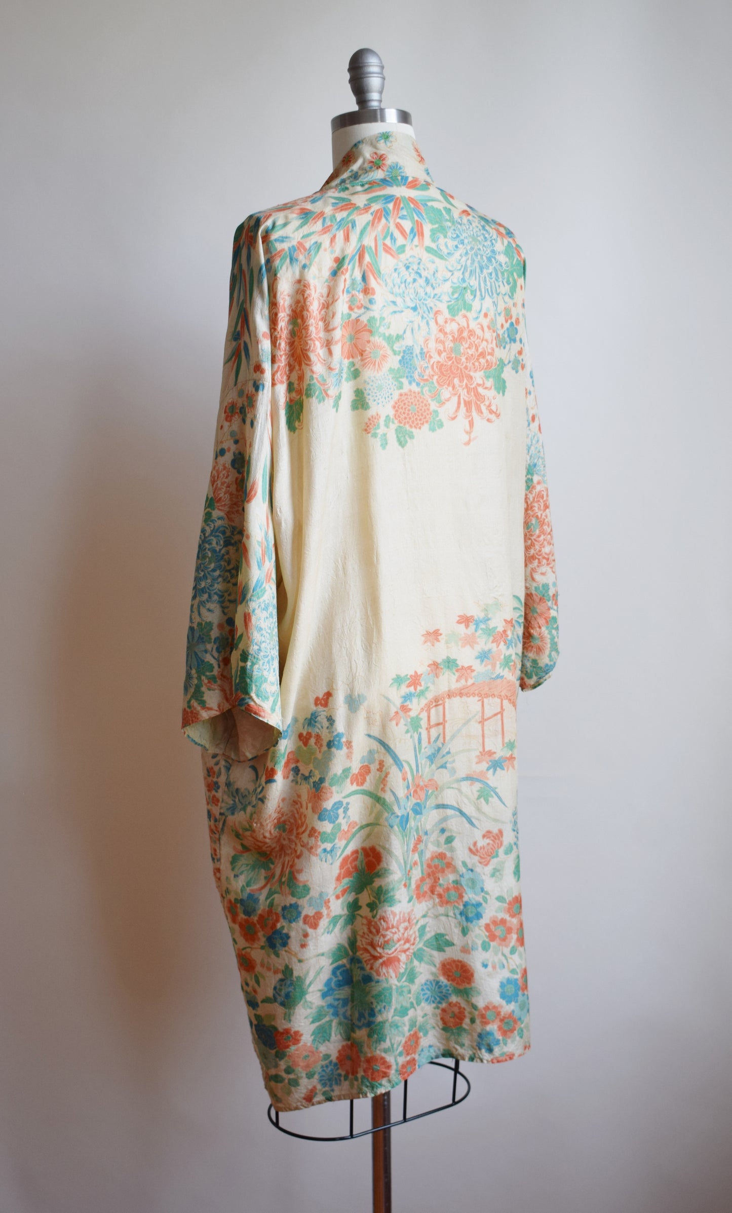 Antique Silk Pongee Robe | OS