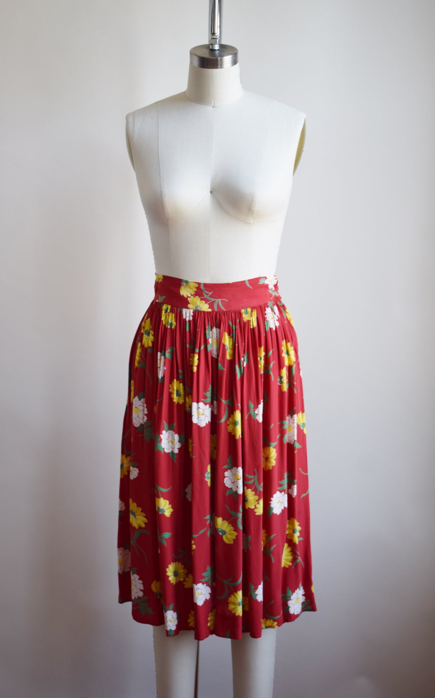 1940s Cold Rayon Floral Print Skirt | XS/S