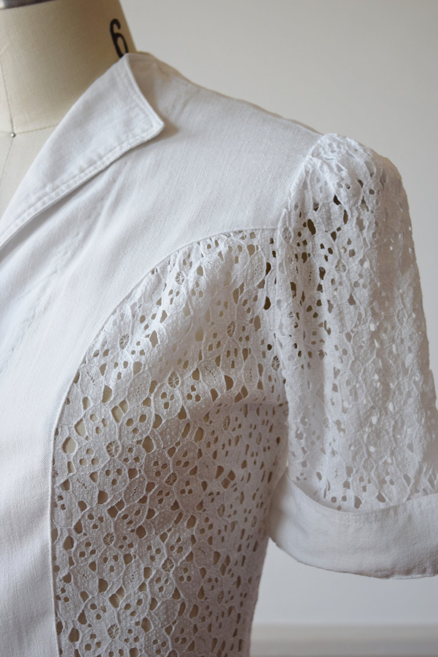 Lace + Linen Button Front Dress | 1940s | XS