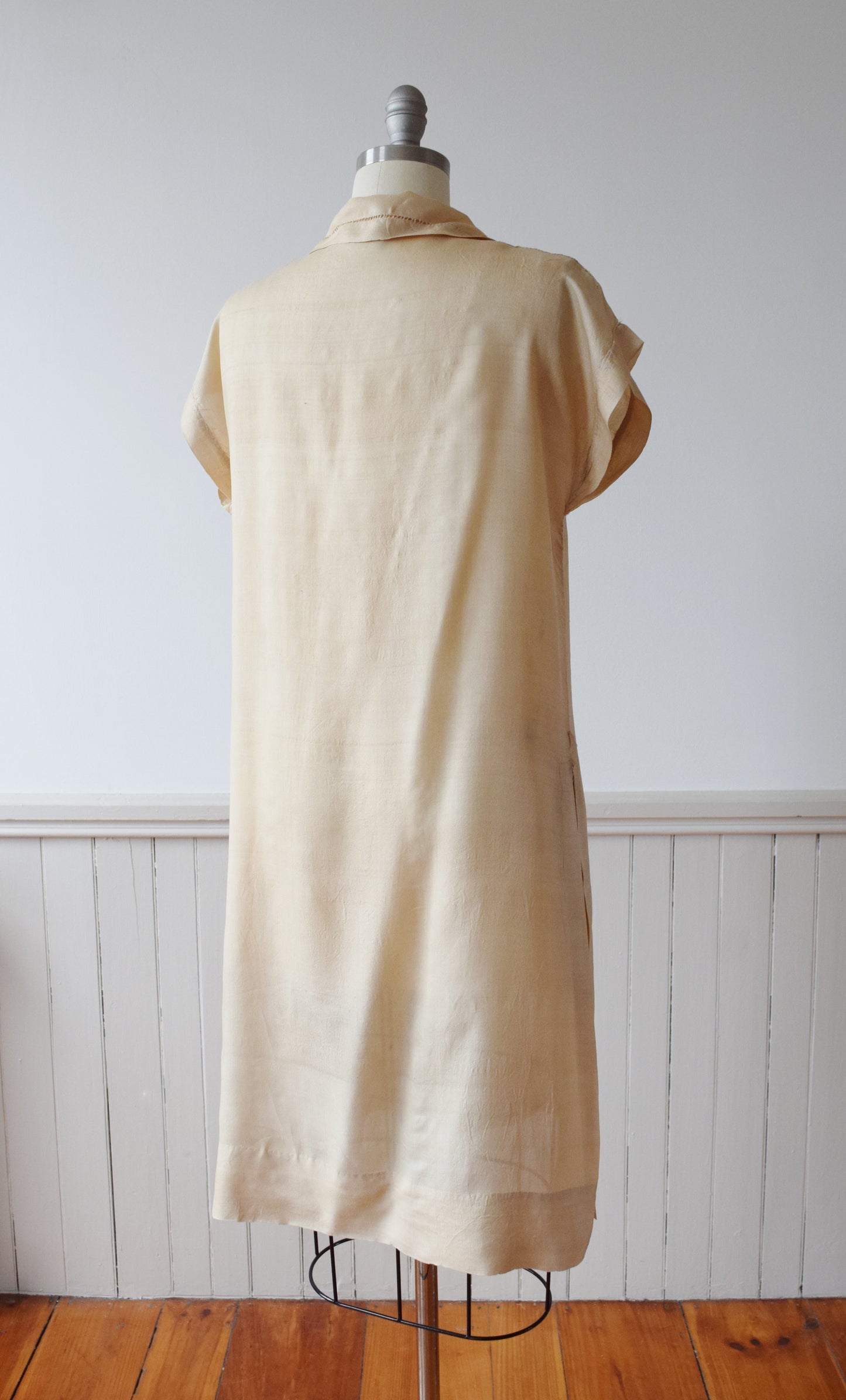 Silk Pongee Lawn Dress |1920s | M