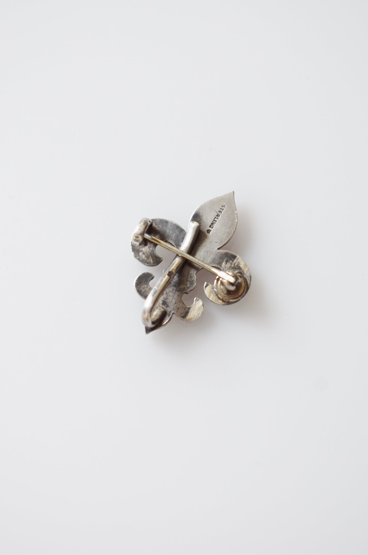 Antique Sterling Silver Fleur de Lis Brooch