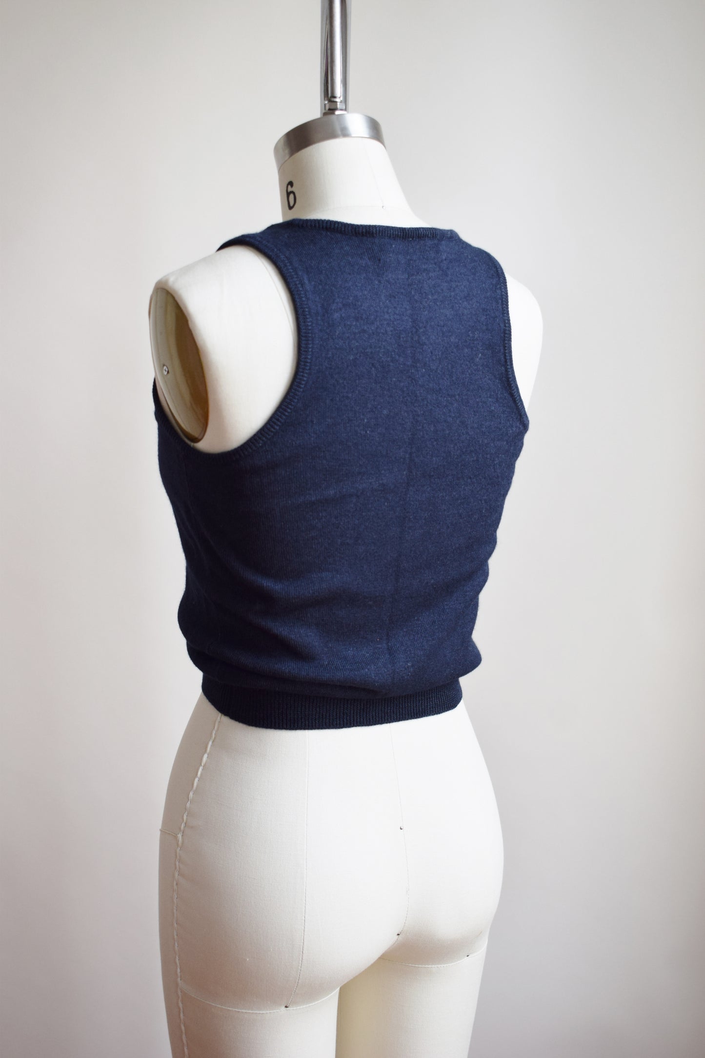 Vintage Cashmere + Silk Blend Knit Top by Ralph Lauren | XS/S