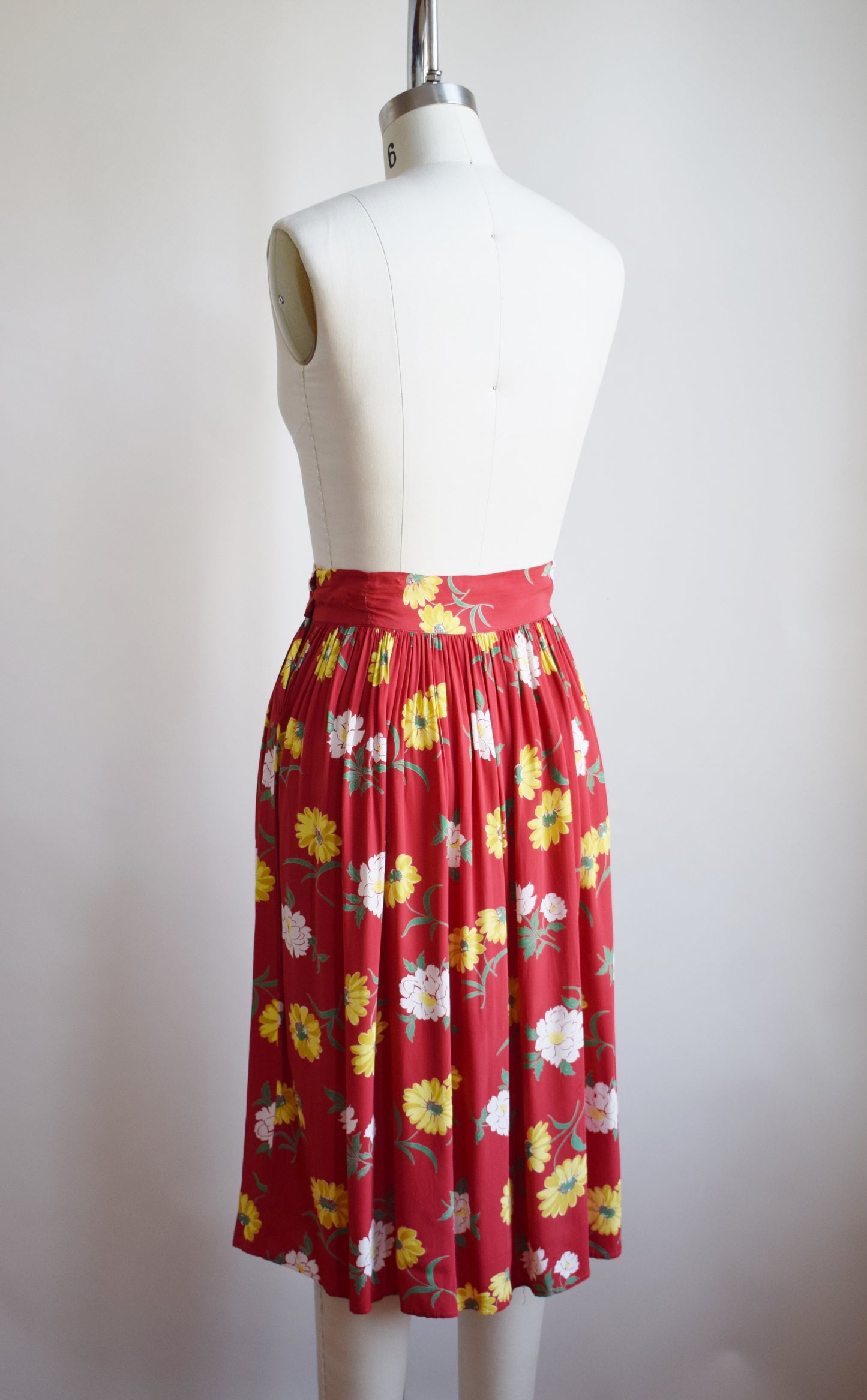 1940s Cold Rayon Floral Print Skirt | XS/S