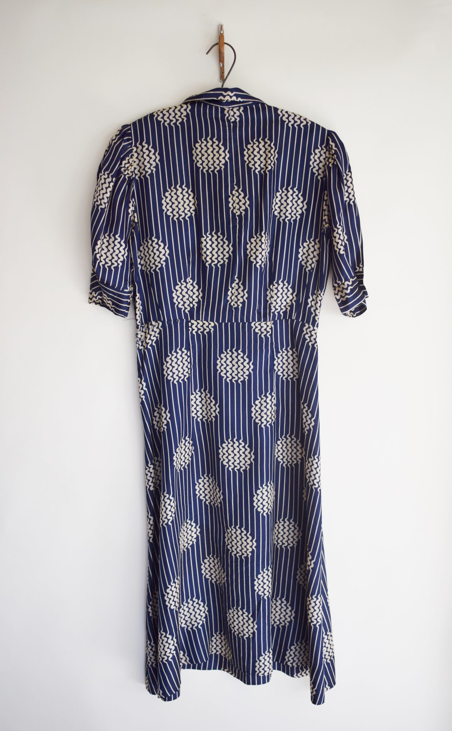 1930s Silk Novelty Print Day Dress
