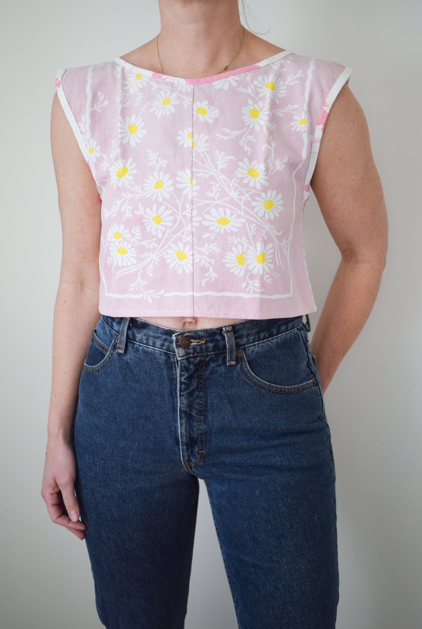 Vintage Pink Daisy Tablecloth Top | S