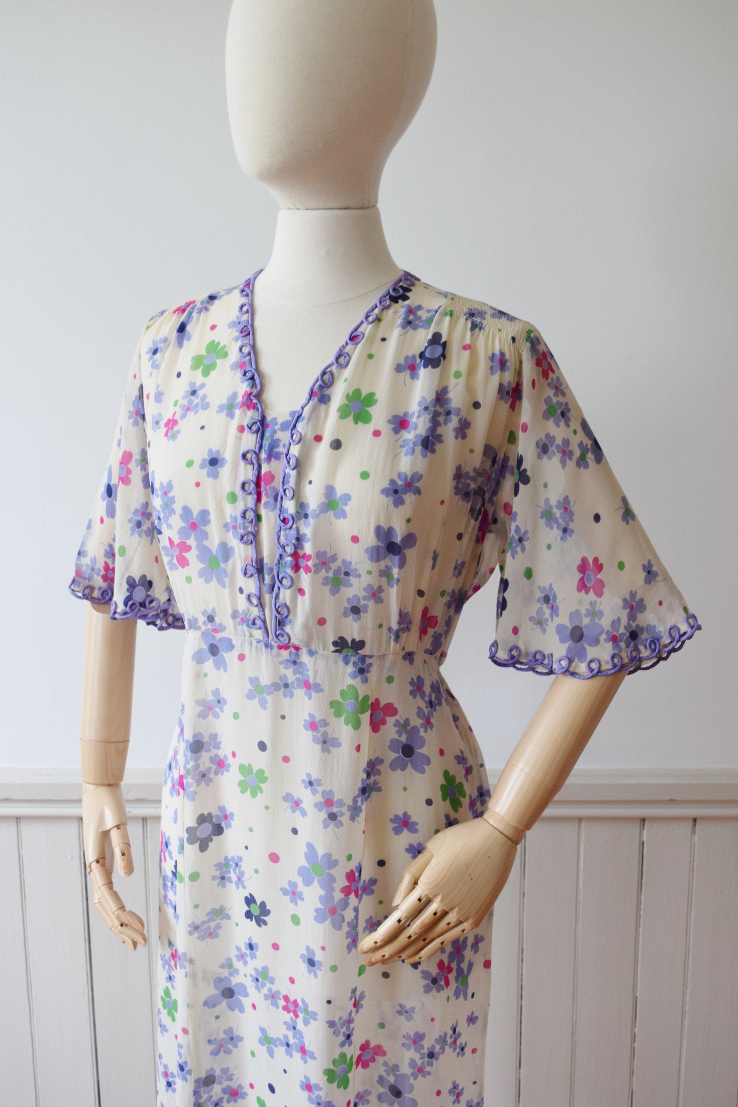 Floral Silk Day Dress | 1930s | L