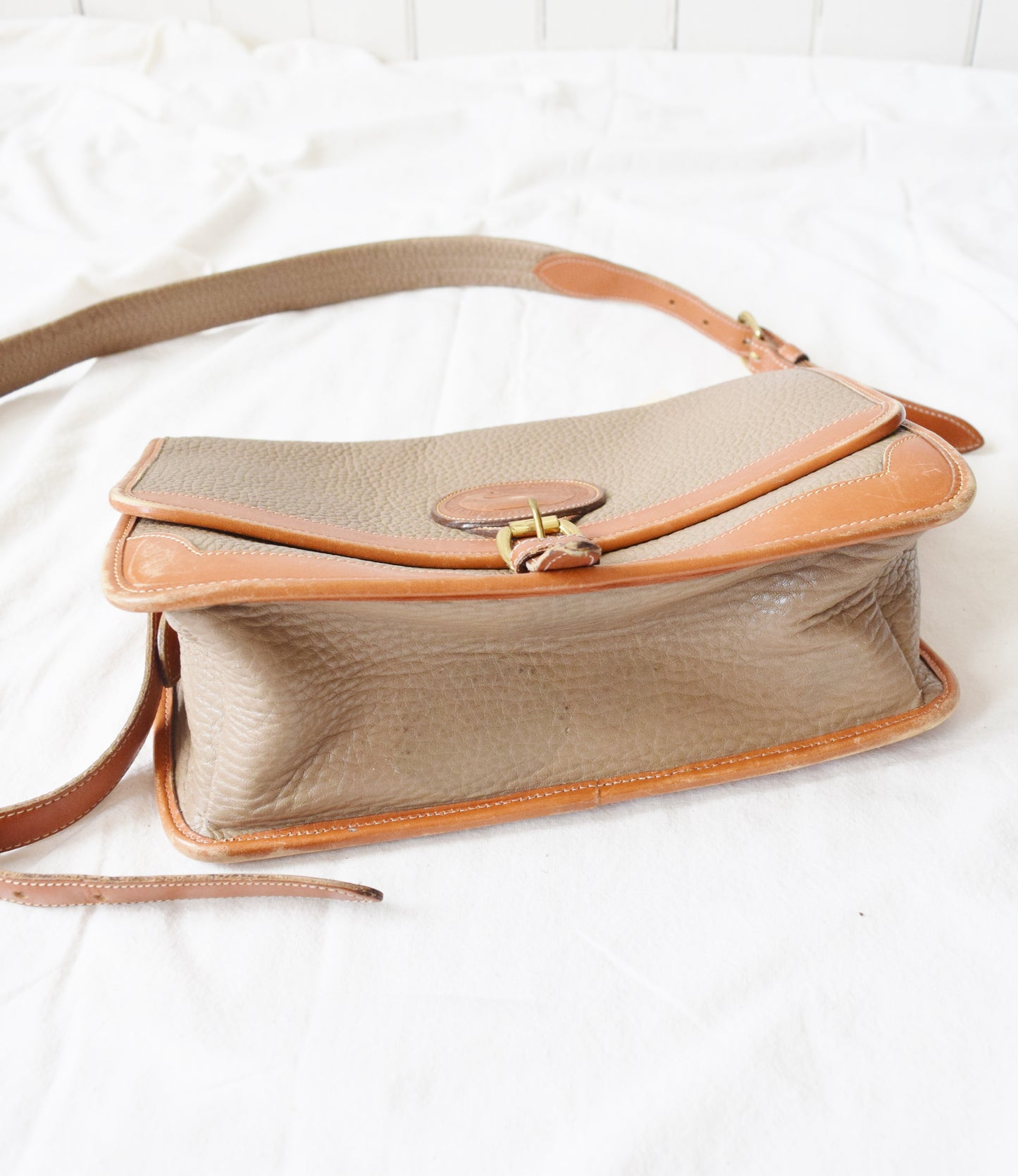 Vintage Dooney & Bourke All Weather Leather Crossbody Bag / Purse in Putty and British Tan