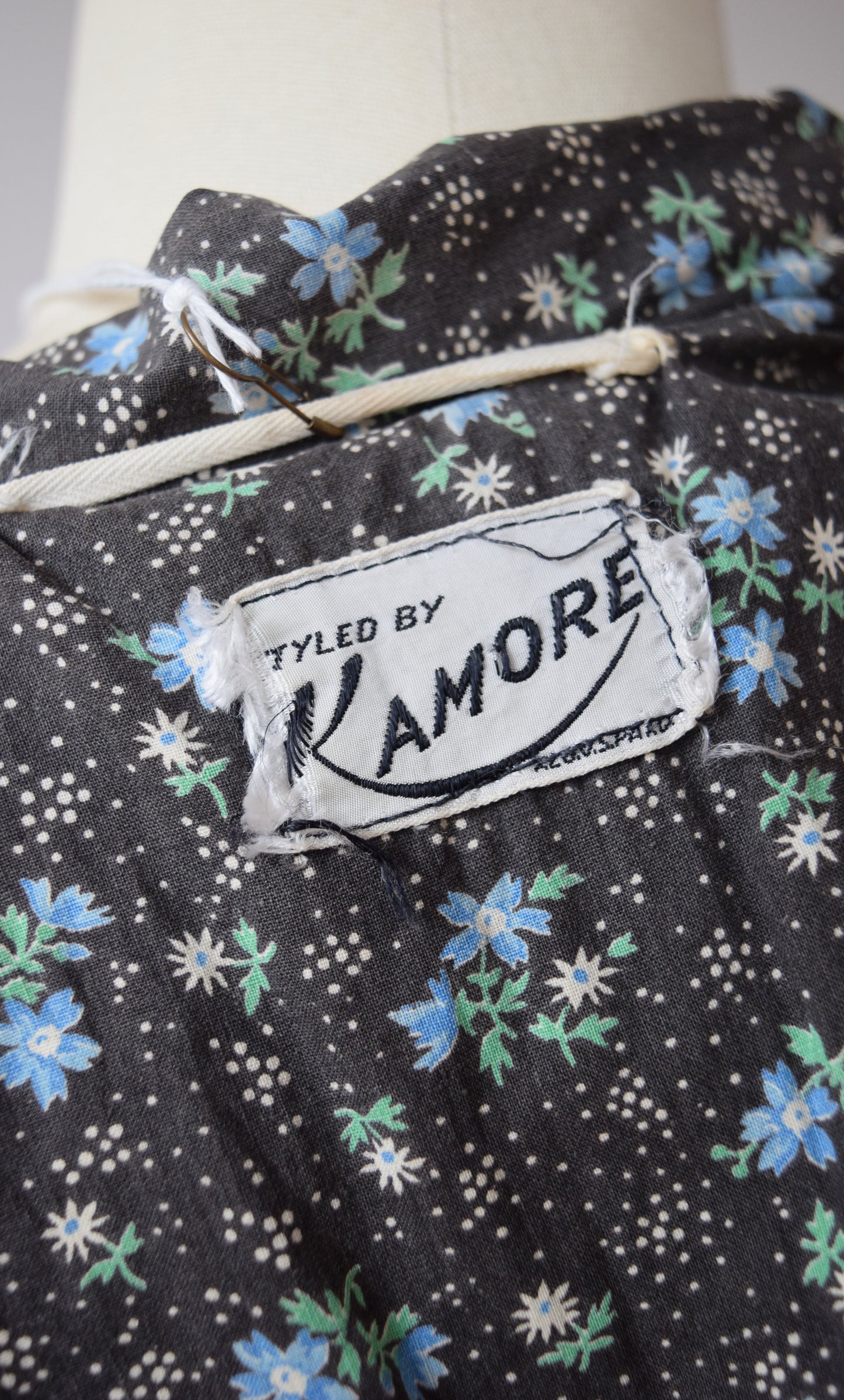 Early 1950s Zip Front Cotton Dress by Kamore | M