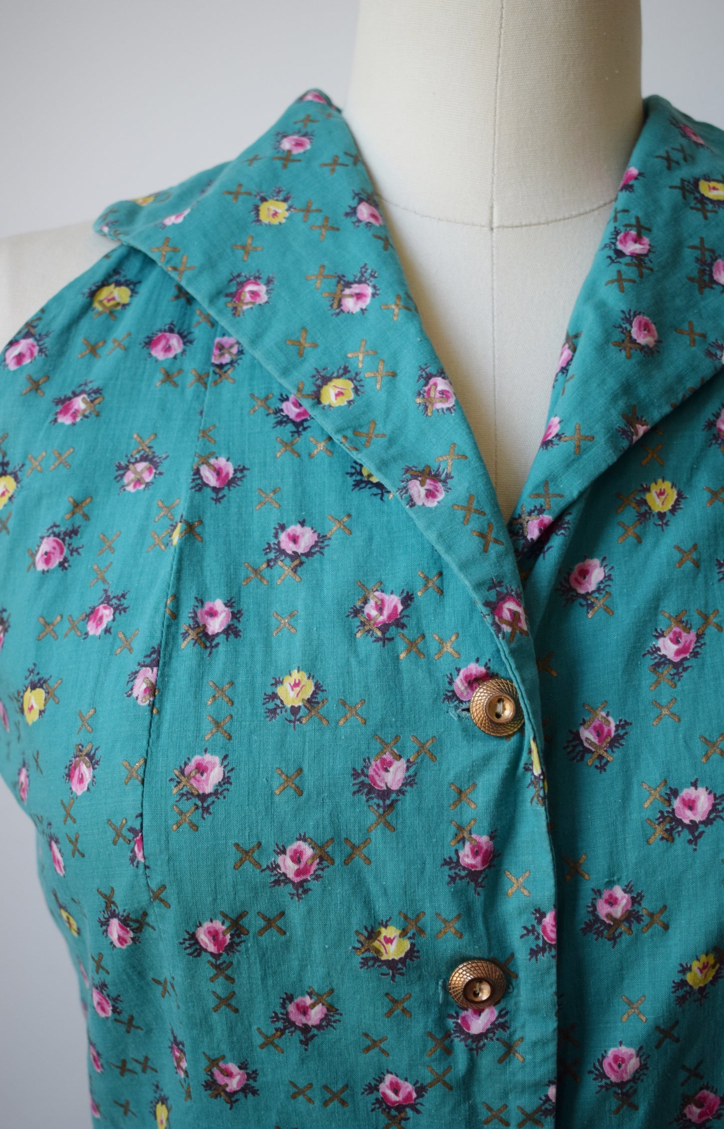 1950s Teal + Rose Print Day Dress | M