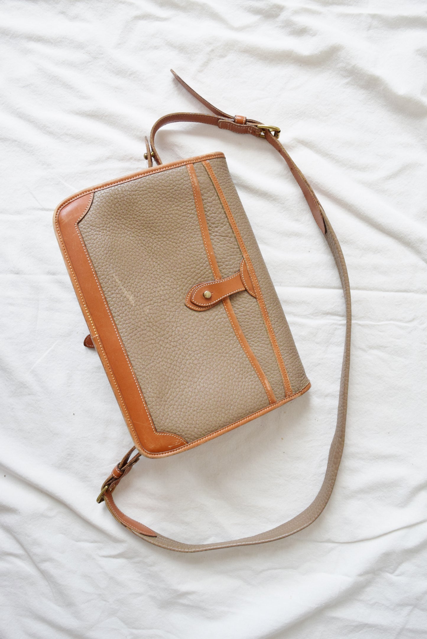 Vintage Dooney & Bourke All Weather Leather Crossbody Bag / Purse in Putty and British Tan