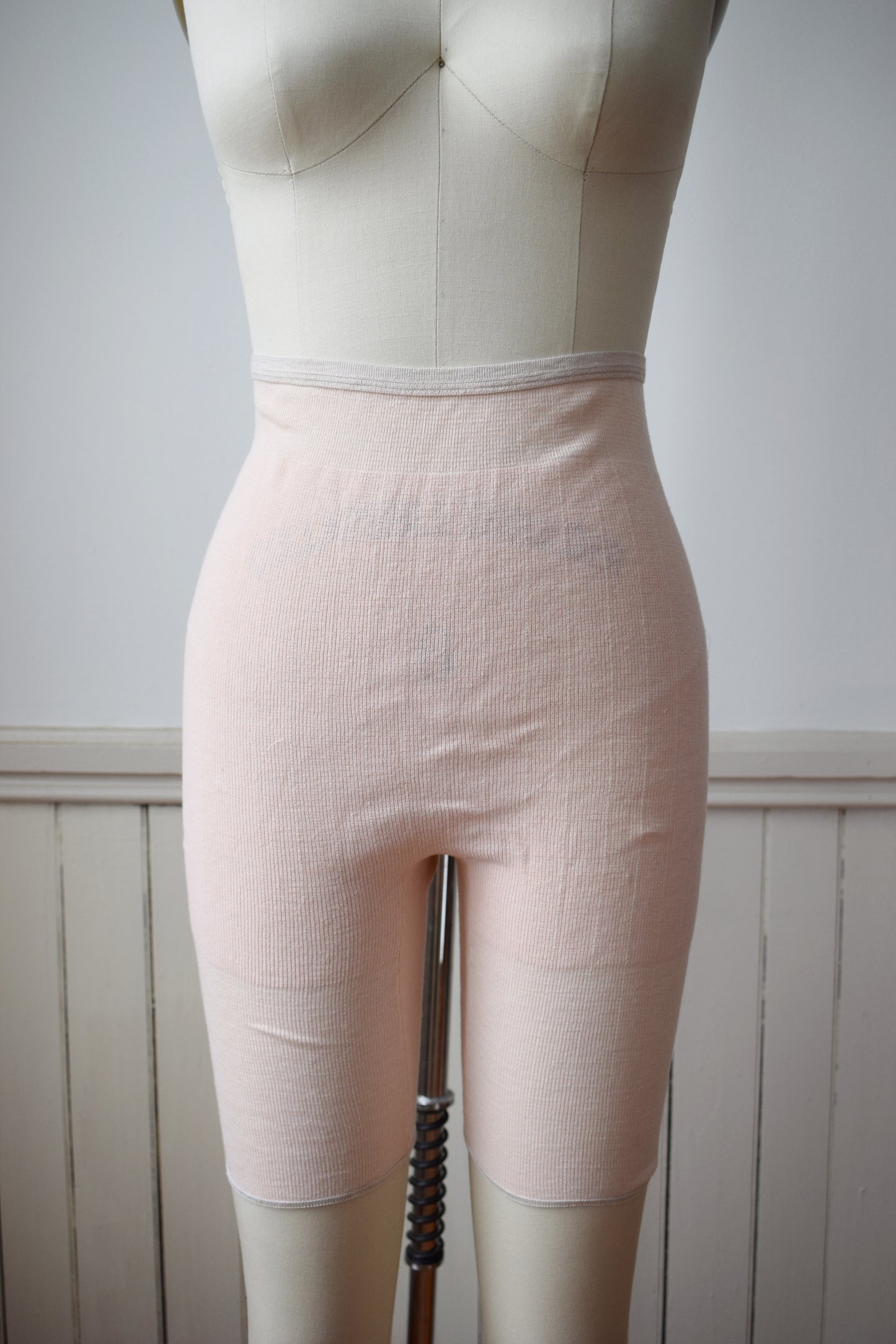 1940s Pink Knit Shorts | 3 Patches | XS/S