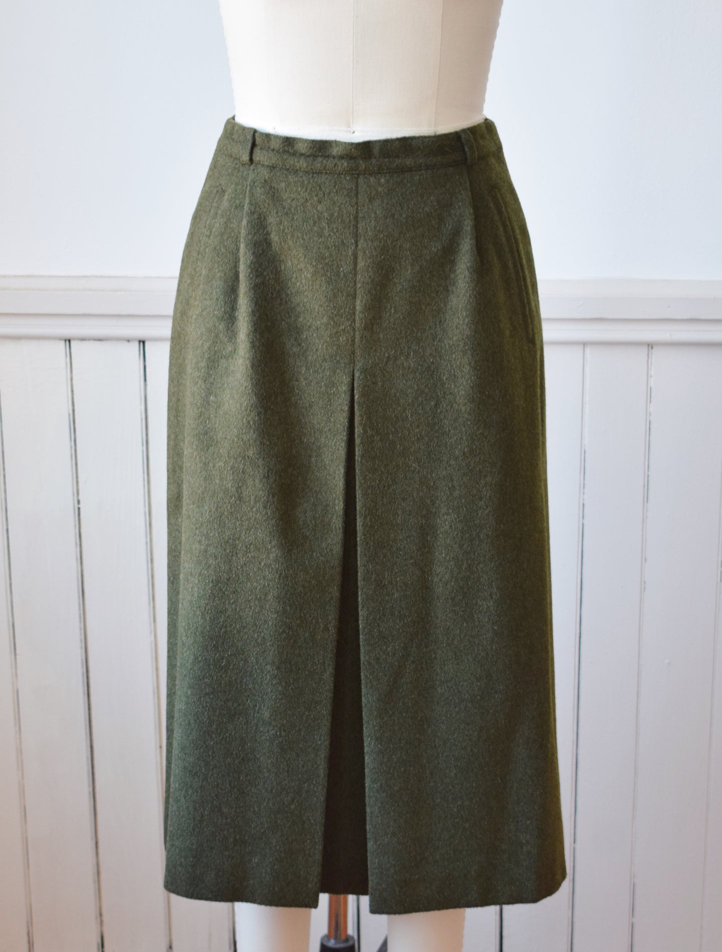 Vintage Burberry Moss Green Alpaca/Wool Blend Midi Skirt | S/M