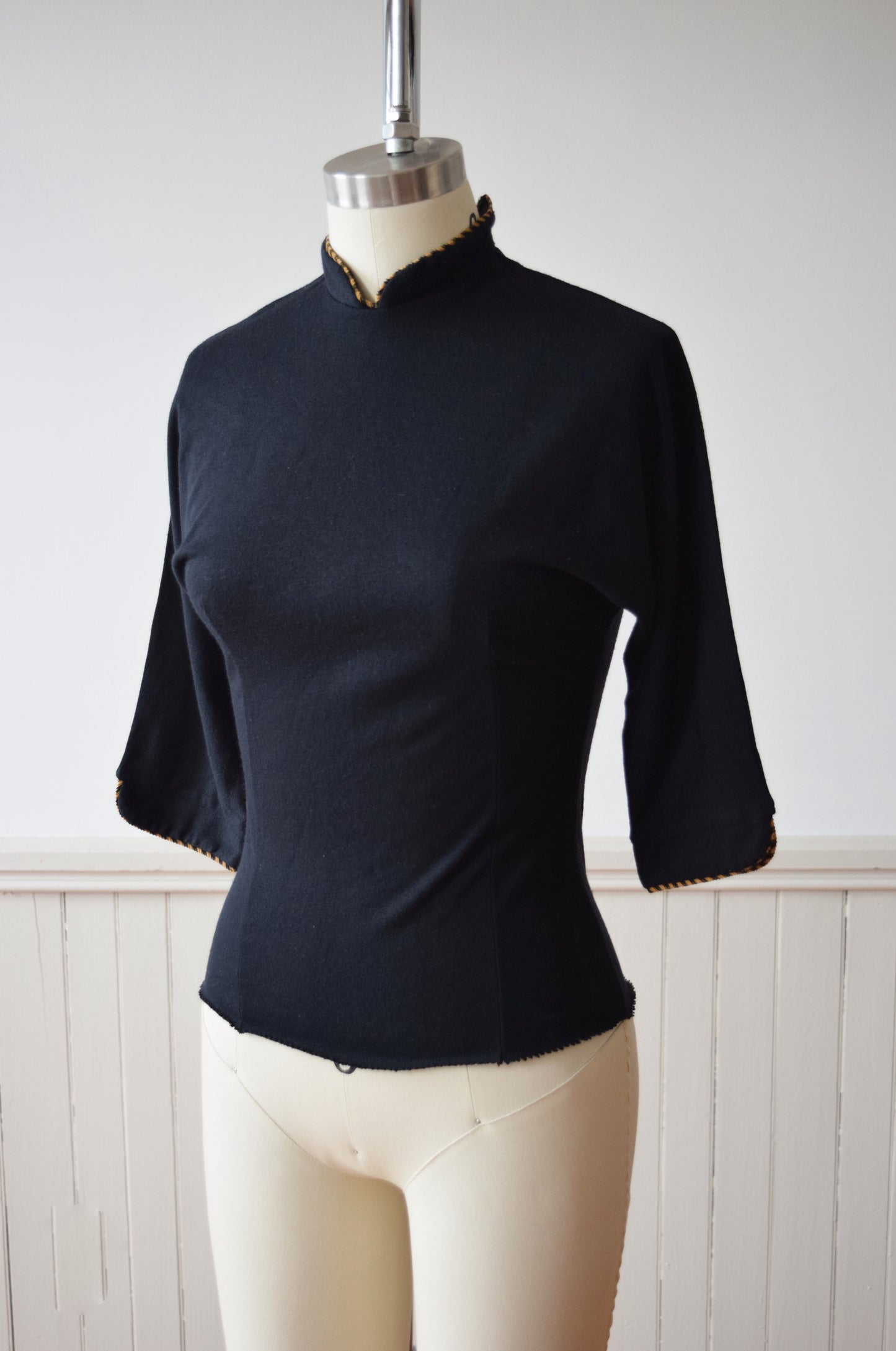 1960s Fine Knit Fitted Black Top | Early 1960s Knit Blouse | XS