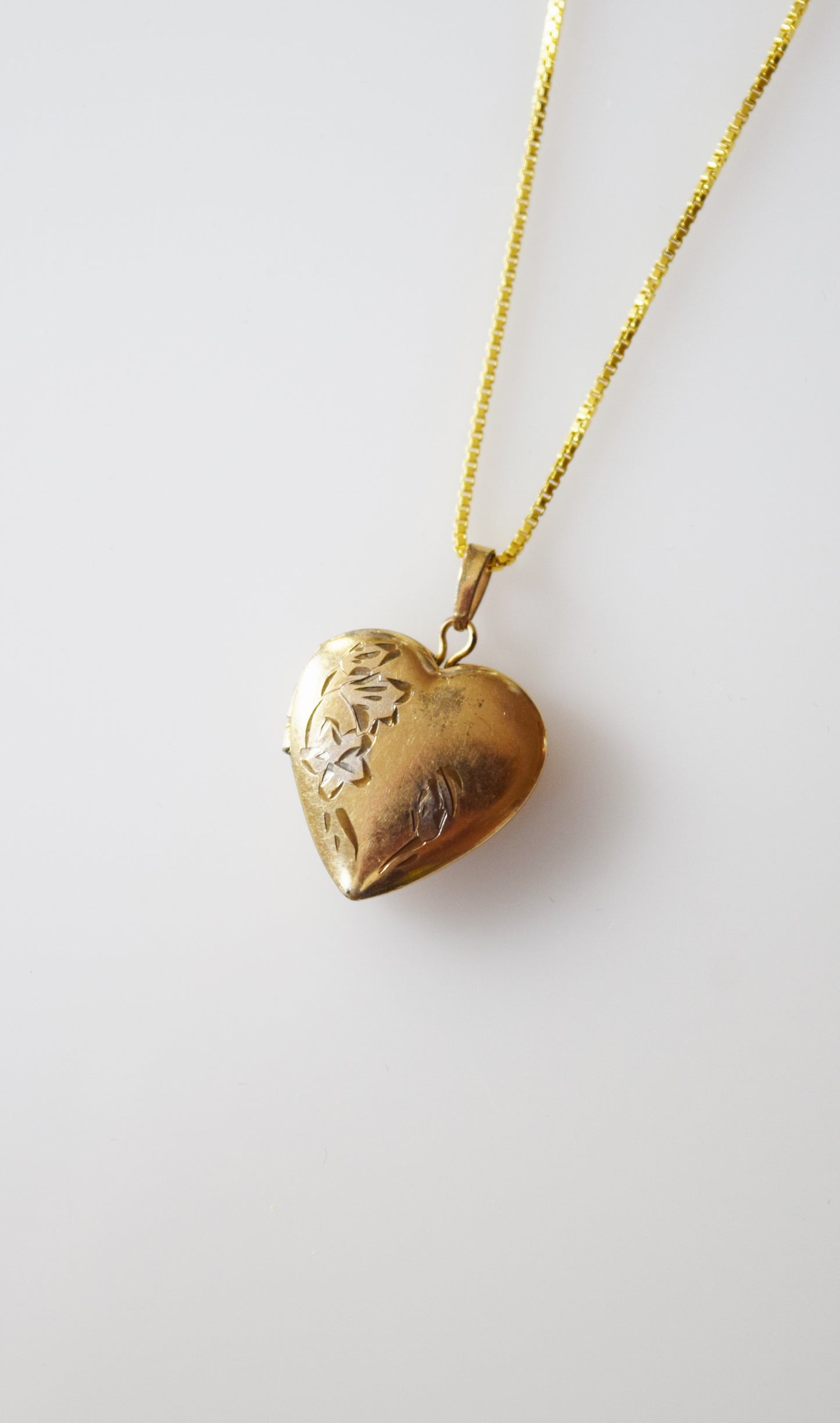 Petite Vintage Heart Shaped Locket | Whimsical Floral Motif