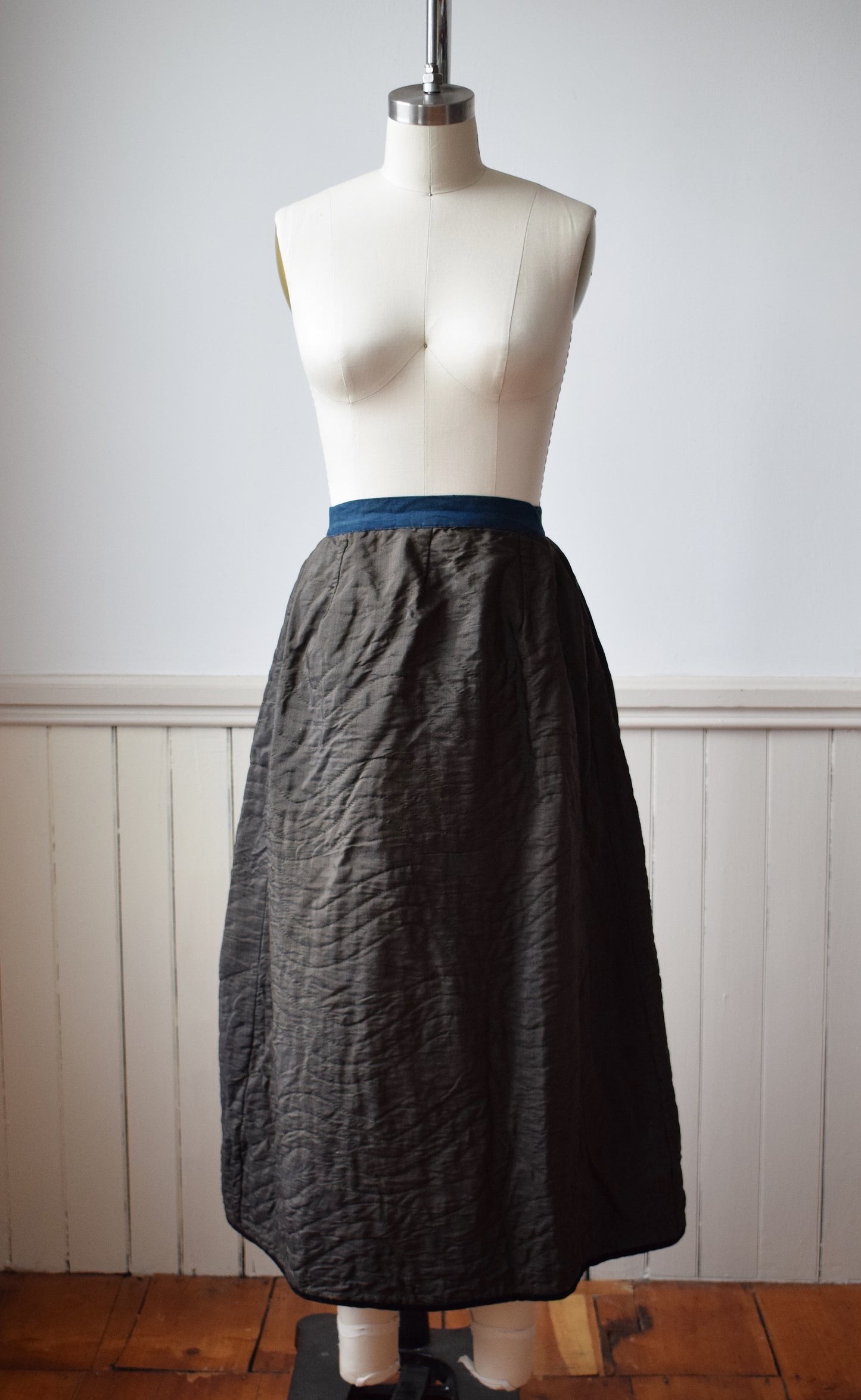 Antique Victorian Quilted Woolen Winter Petticoat | XXS
