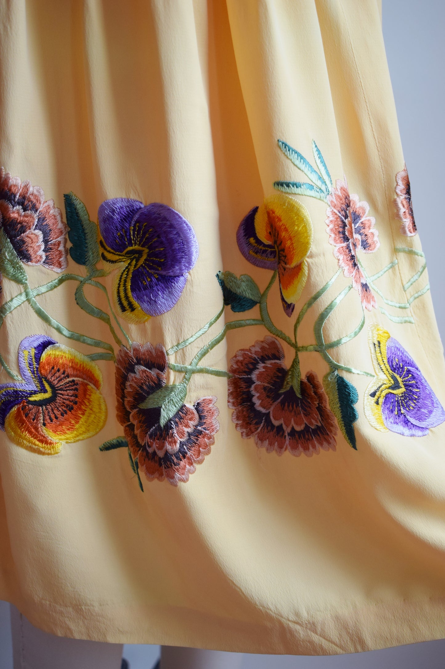 1940s Floral Embroidered Alice Skirt | XS/S