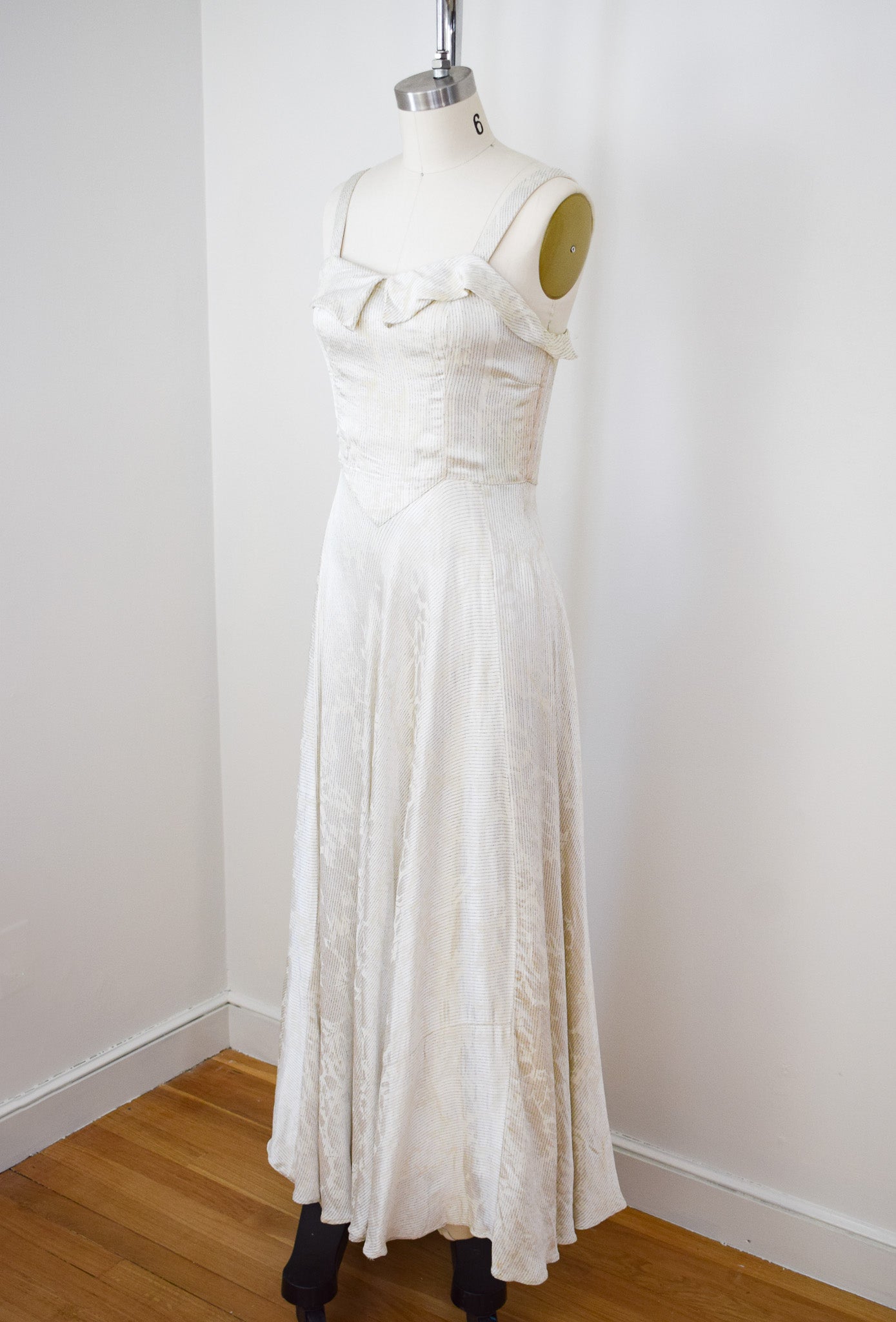 1940s Satin and Lamé Gown | S