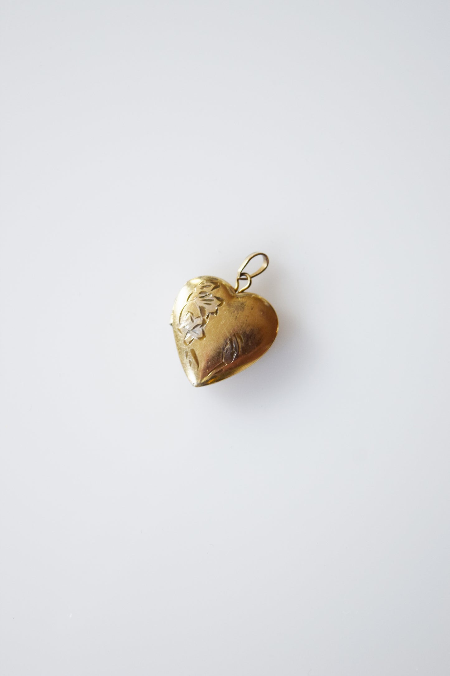 Petite Vintage Heart Shaped Locket | Whimsical Floral Motif