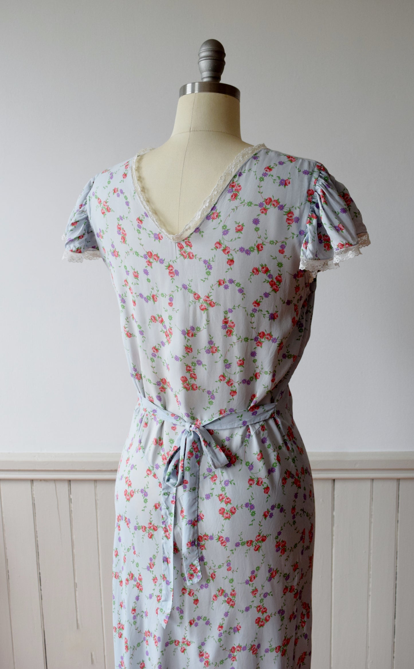 Vintage Bias Cut Nightgown Dress | 1930s | L