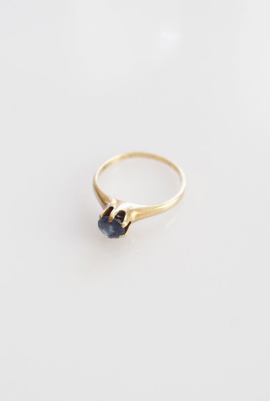 Antique 10k Gold and Aquamarine Stacking Ring | 6.5