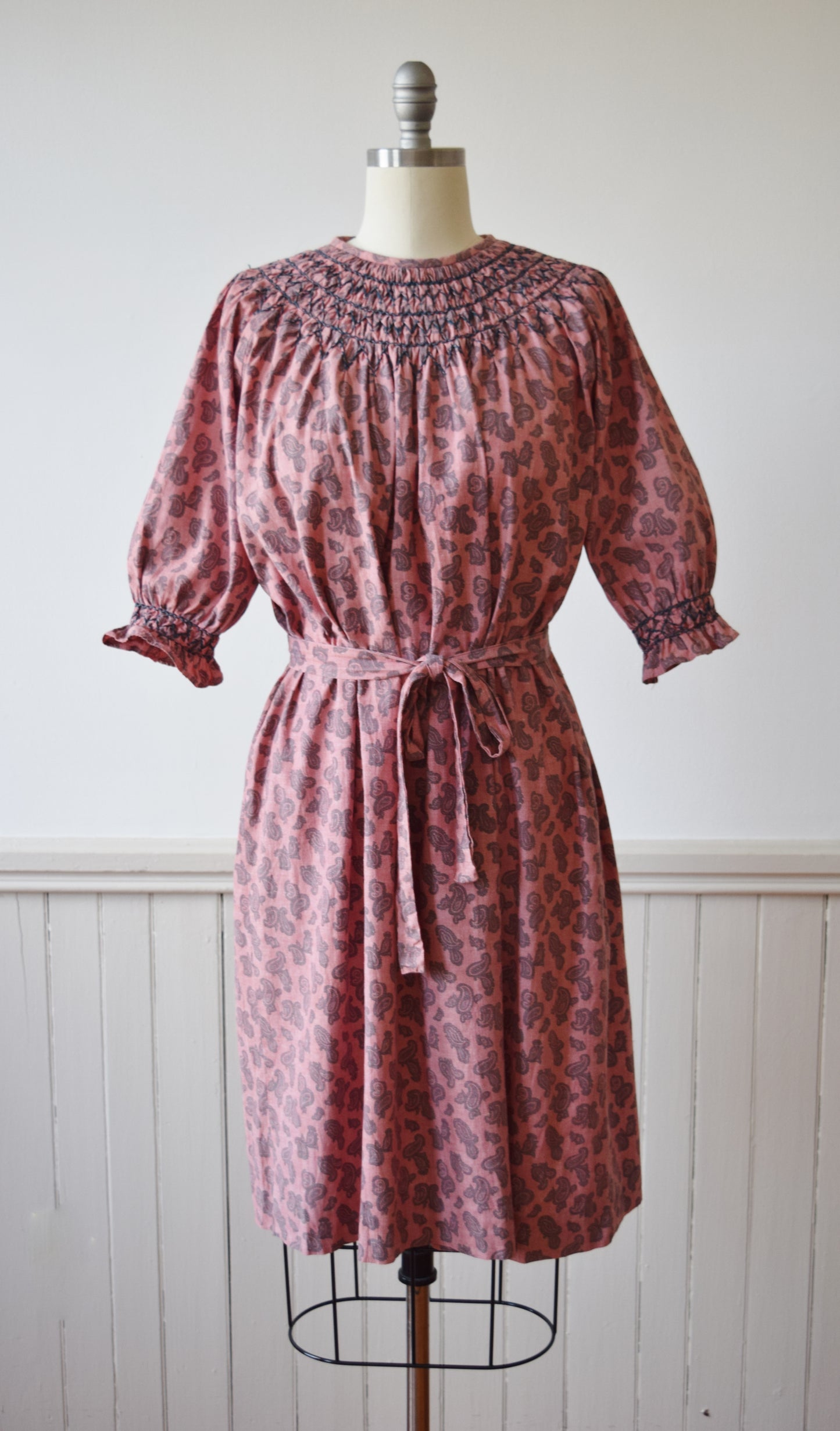 Smocked Paisley Print Tent Dress | 1970s | XS/S