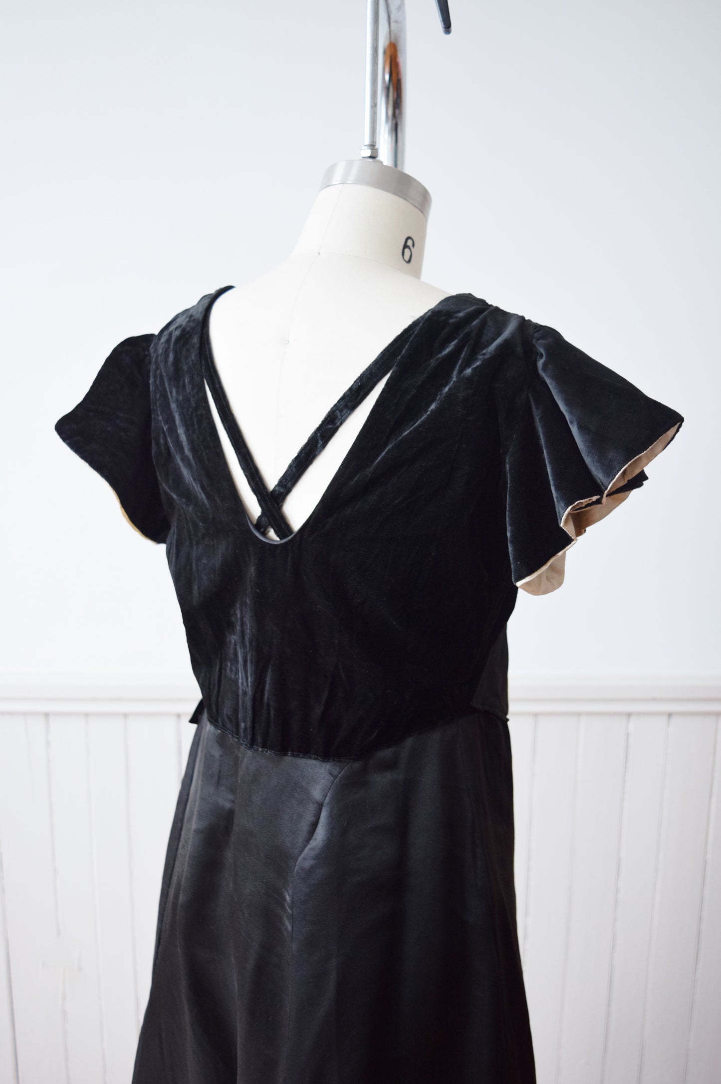 Edwardian Flutter Sleeve Wrap Dress | S