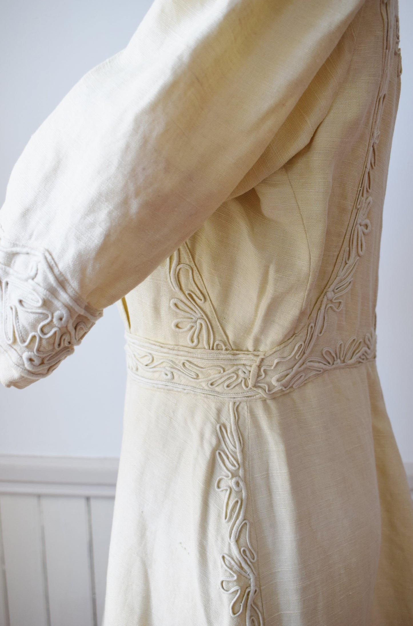 Antique Linen Lawn Dress with Arts & Crafts Embroidery | M