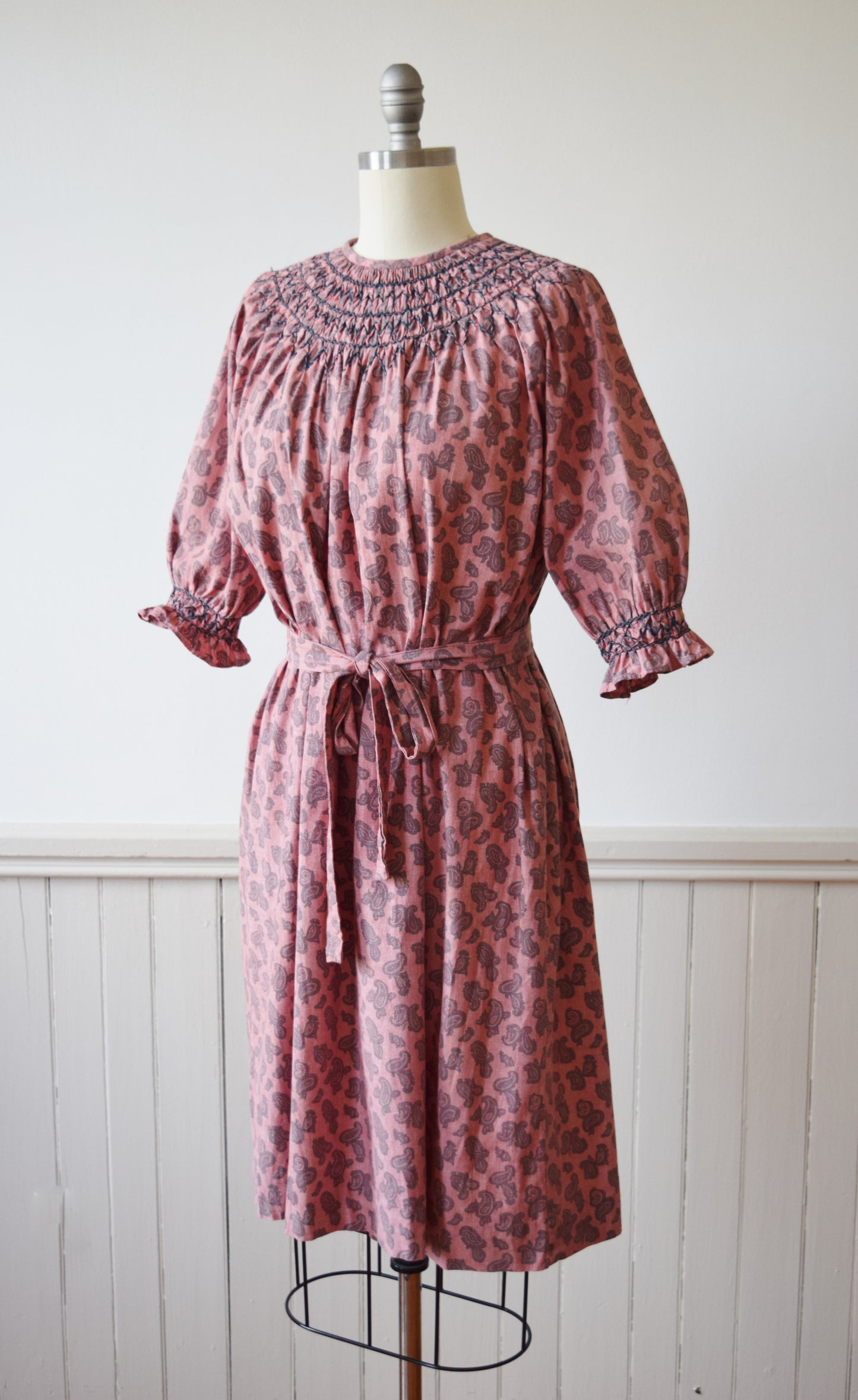 Smocked Paisley Print Tent Dress | 1970s | XS/S